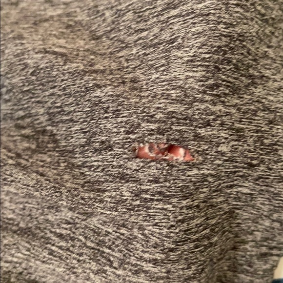 grey lululemon capris - Picture 7 of 7